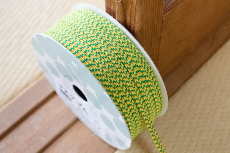 04_Green-Yellow